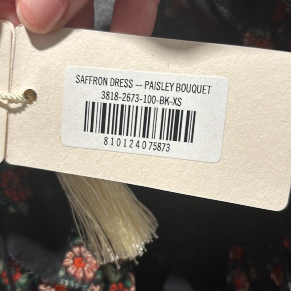 New DOEN saffron silk maxi dress - Picture 4 of 11